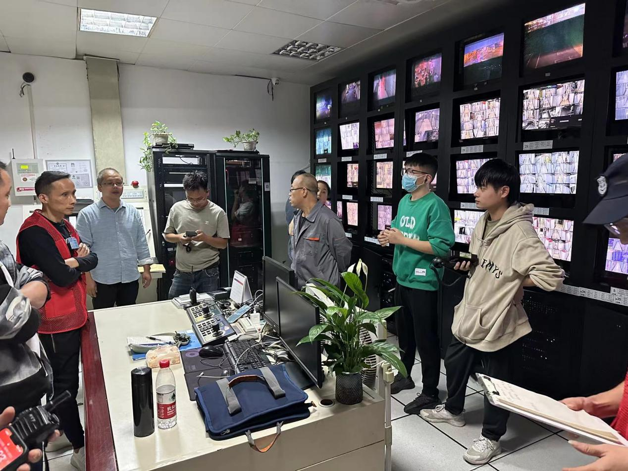 “强实战，，，，，，夯基础”，，，，，，钱江商城开展消防联动测试