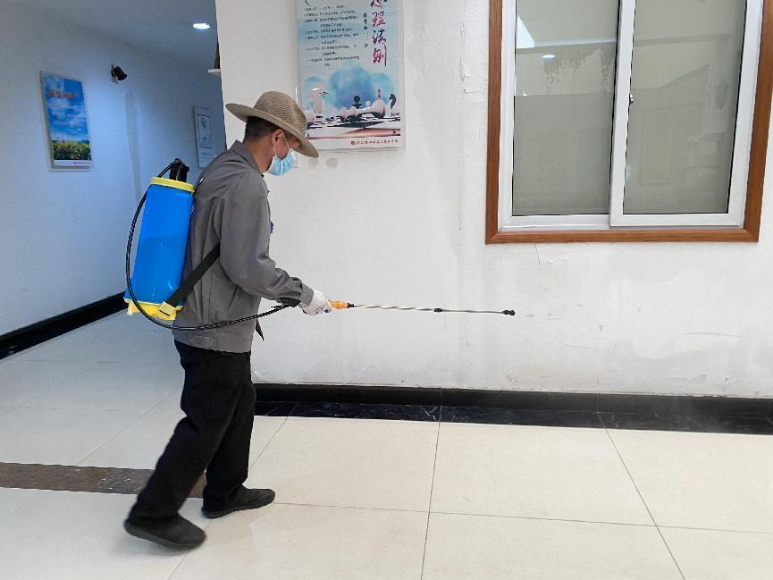 钱江商城做好日常消杀，，，，，，筑牢安全屏障