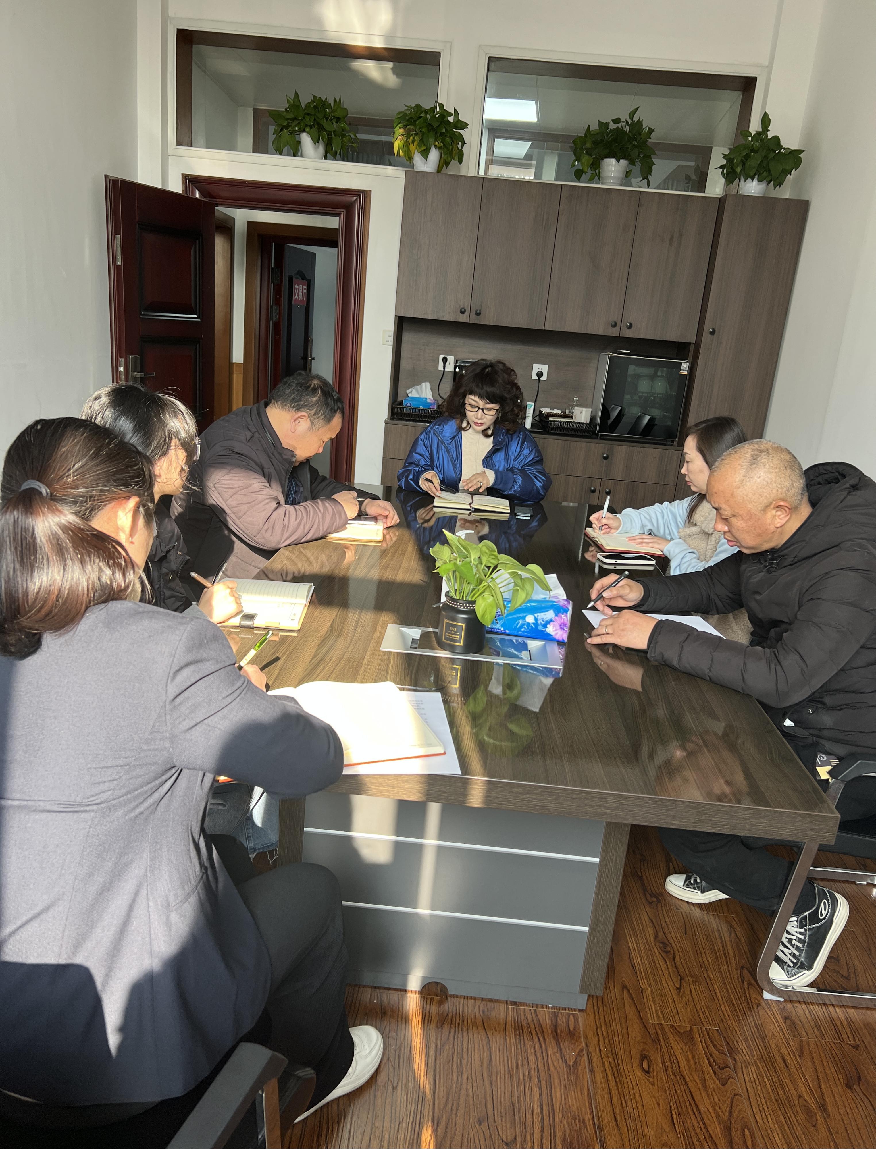 疫情防疫齐参战，，，，，，，，众志成城筑防线