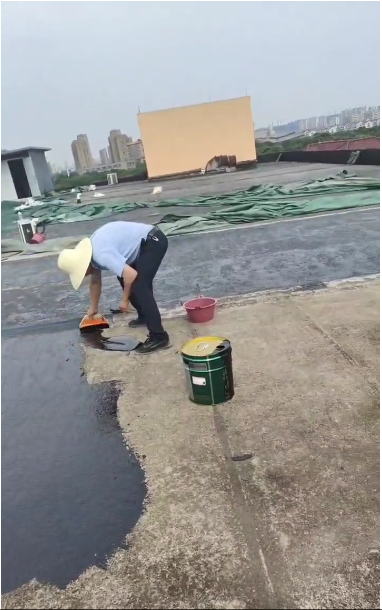 屋顶防水工程启动，，，，，，，，保障商户经营无忧