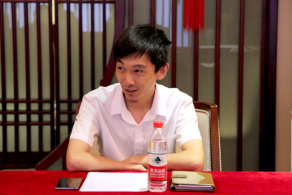 20160624耀世娱乐文创七一党员大会 (2).jpg